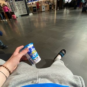 Meet your Posher, Hunter